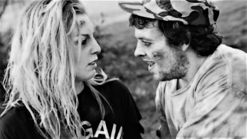 Tom and His Zombie Wife Bild 3