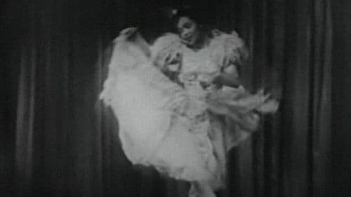 She's Too Hot To Handle Bild 1