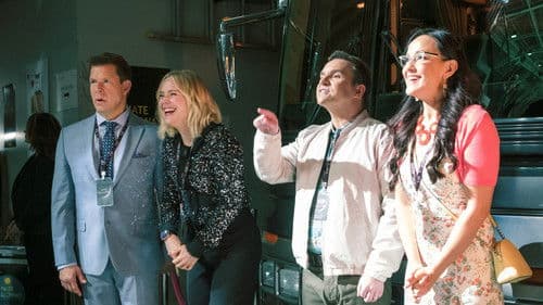 Signed, Sealed, Delivered: To The Moon And Back Bild 3