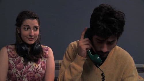 The Phone Next Door: Chamada em Espera Bild 1