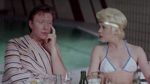 Блондинка за углом Bild 2