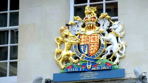 By Royal Appointment: Shops Serving the Queen Bild 1