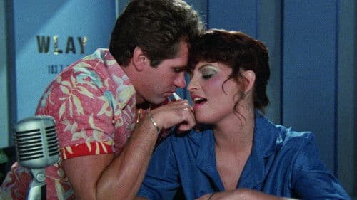 Slip Into Silk Bild 7