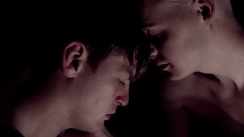 The Secret Kiss Bild 1