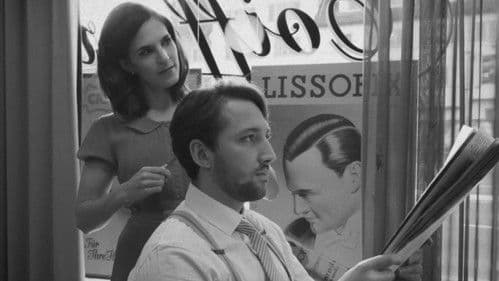 A Barber's Kiss Bild 2