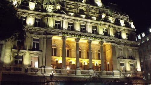 Live From Her Majesty's Bild 1