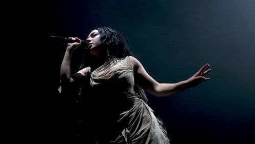 Charli XCX: Radio 1's Big Weekend Luton Bild 2