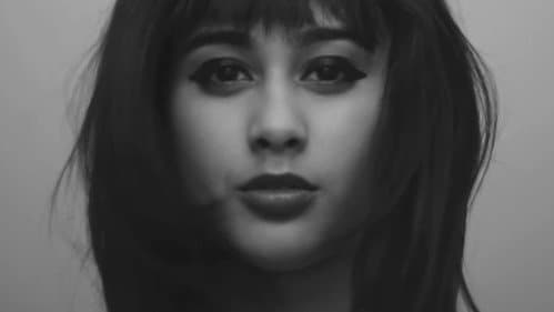 Love, Kills xx Bild 1