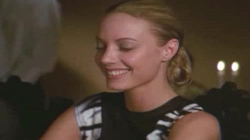 Emmanuelle 2000: Zurück im Paradies Bild 2