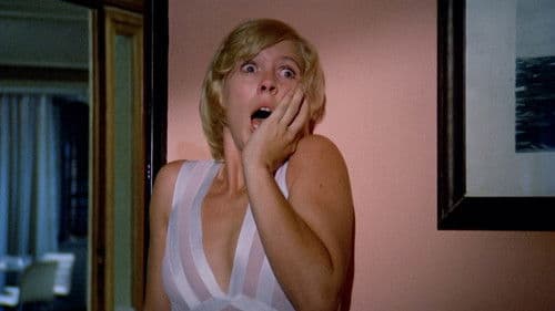 Das Parfüm der Dame in Schwarz Bild 3