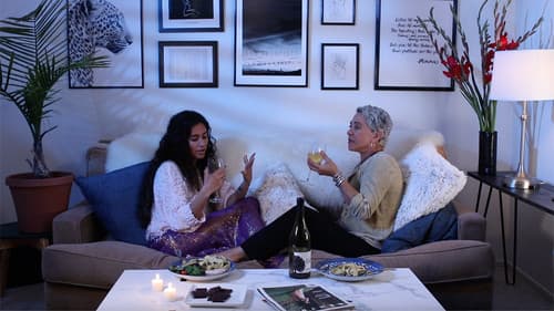 SNEAKING AROUND Bild 1