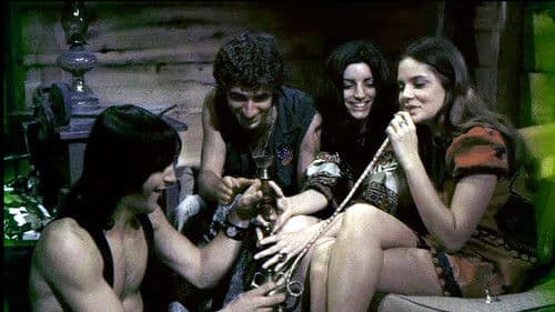 Sometimes Aunt Martha Does Dreadful Things Bild 1