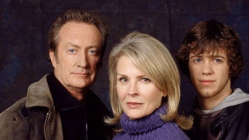 Footsteps – Die Nacht kennt den Mörder Bild 3