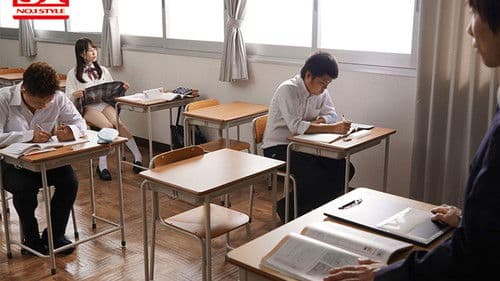 普段は物静かな教え子が俺の前だけでは確信犯的にパンチラ誘惑してくる Bild 4