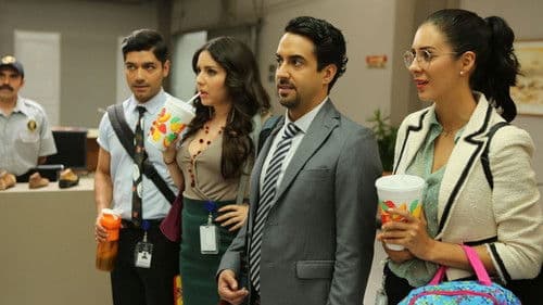 Mirreyes contra Godínez Bild 5