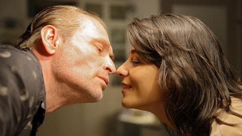 Die Frau mit einem Schuh Bild 2