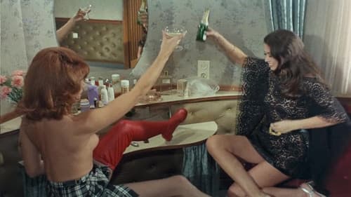 Im Schloß der blutigen Begierde Bild 4