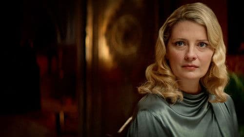 Murder at the Embassy Bild 5