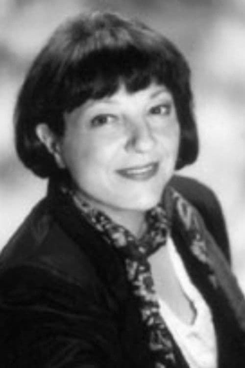 Клара Армандова