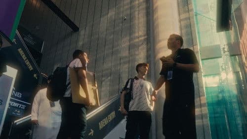 On The Edge of Glory Bild 1