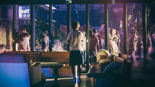 生き残った6人によると Bild 1