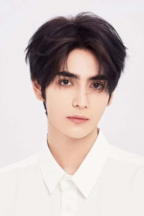 艾克力亚·艾尼瓦尔