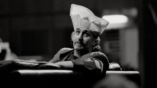 The Yellow Shark Bild 1