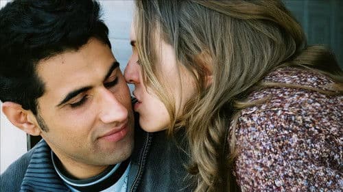 Love During Wartime Bild 1