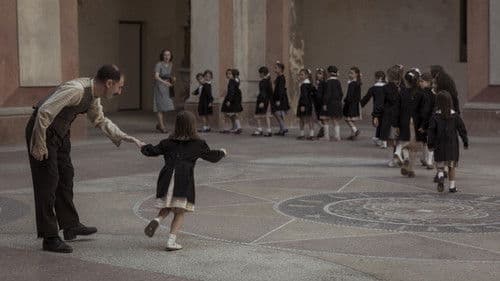 Hidden Away - Ich wollte mich verstecken Bild 3